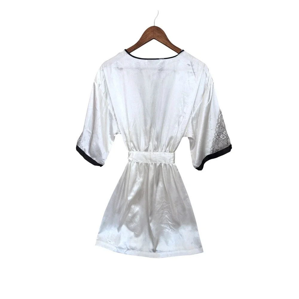 Vintage Ivory Satin Black Lace Kimono Robe with White Rose, Small Size